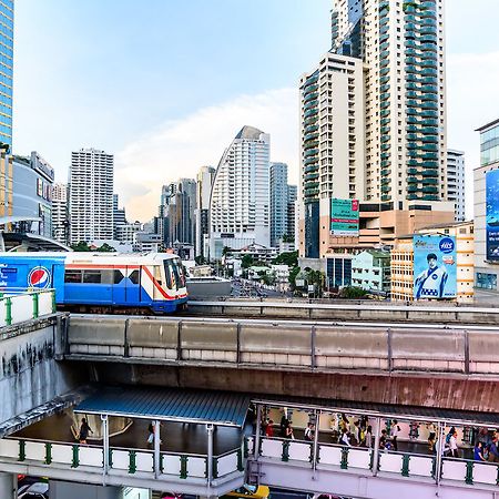 Hilton Bangkok Grande Asoke Hotel Buitenkant foto