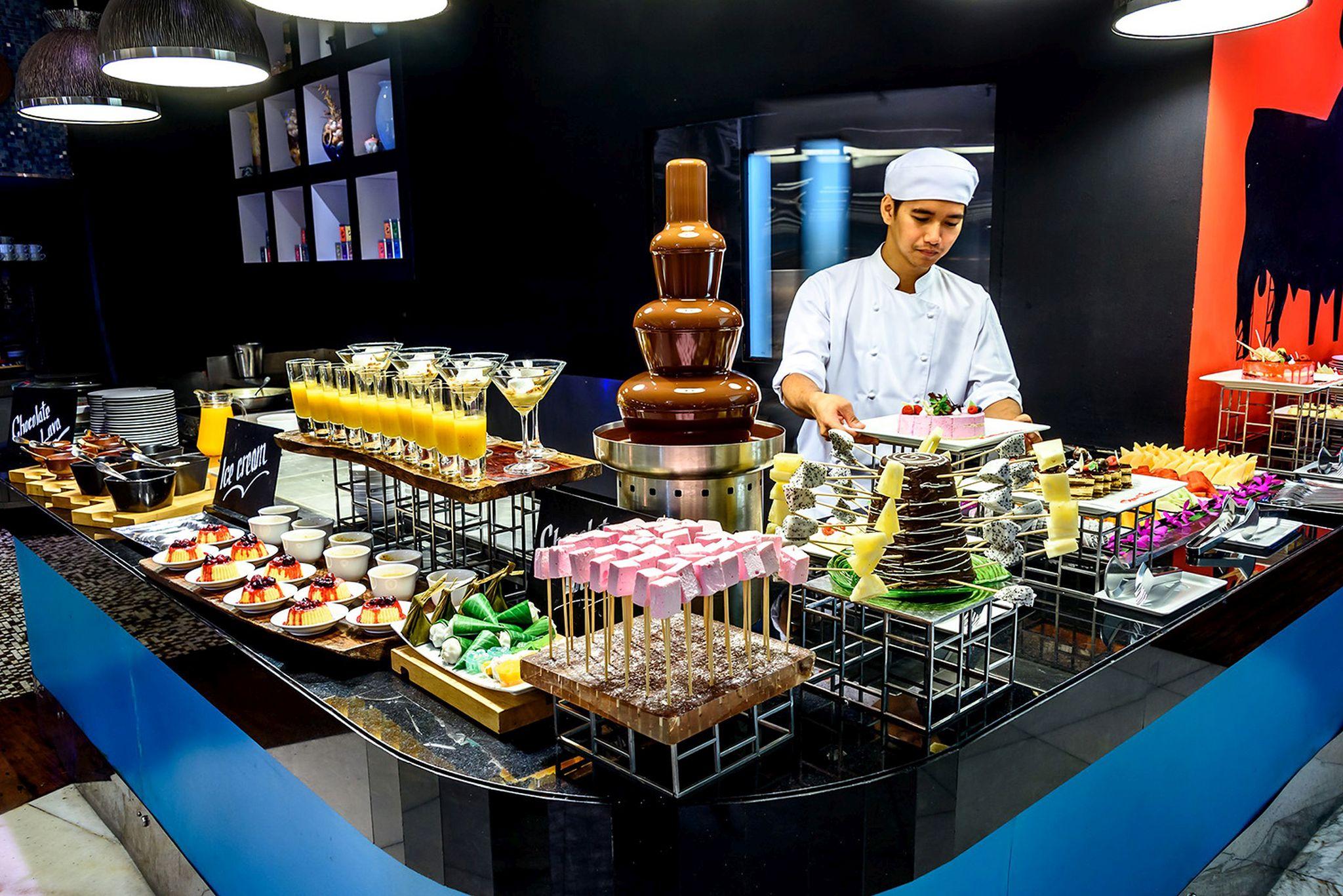 Hilton Bangkok Grande Asoke Hotel Buitenkant foto