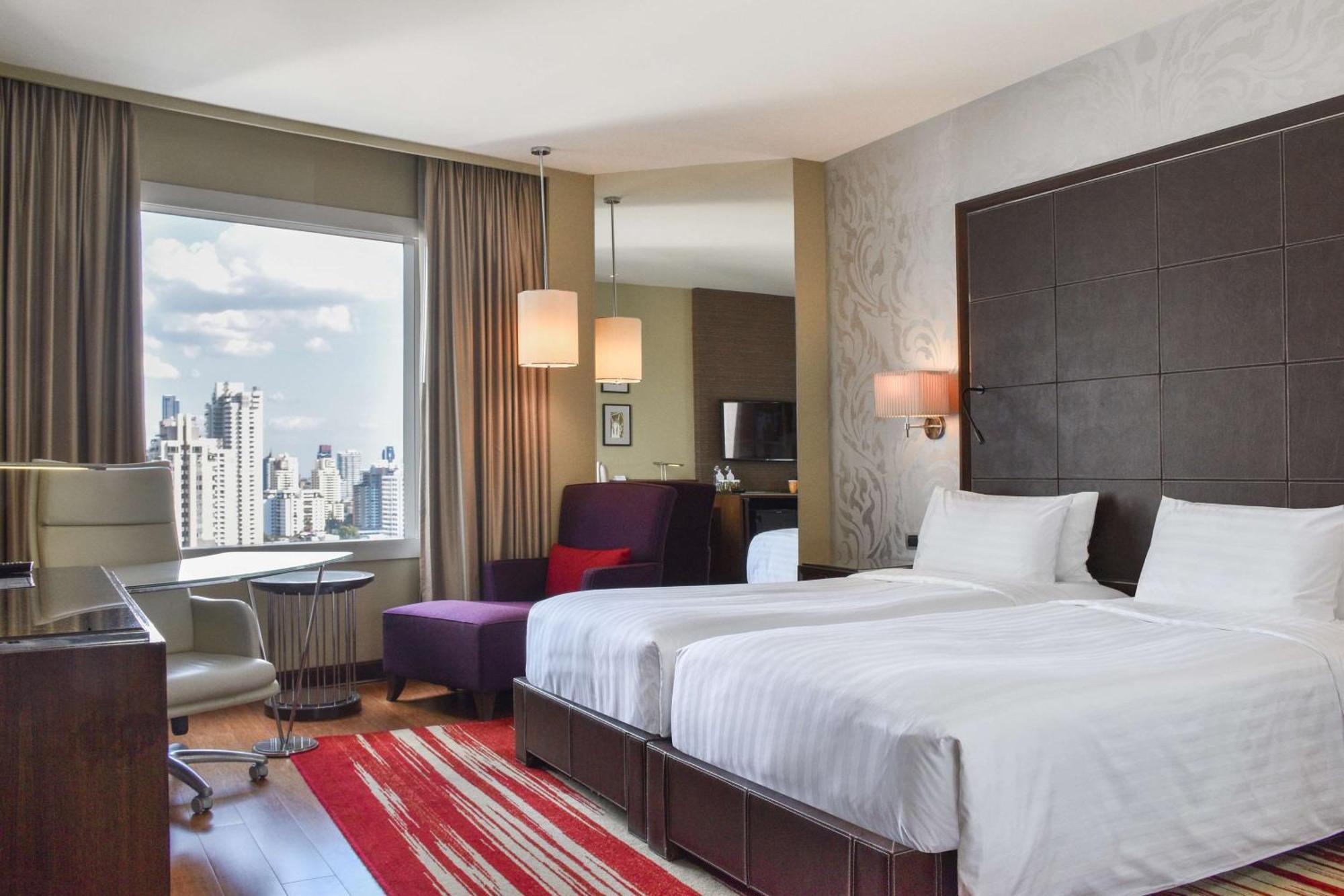 Hilton Bangkok Grande Asoke Hotel Buitenkant foto