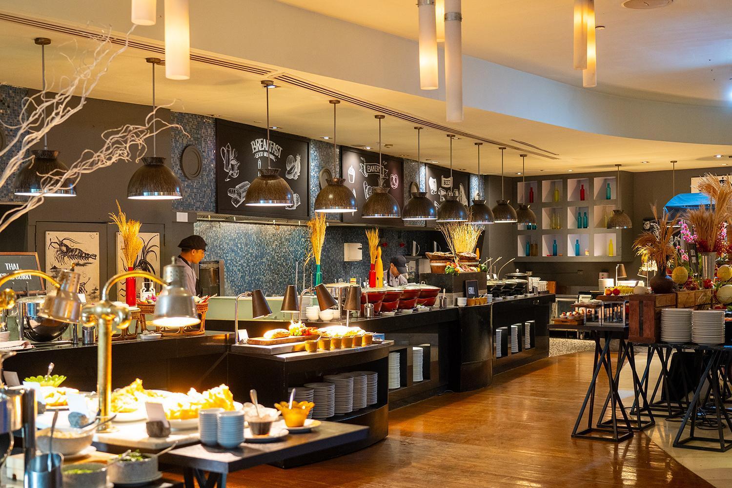Hilton Bangkok Grande Asoke Hotel Buitenkant foto