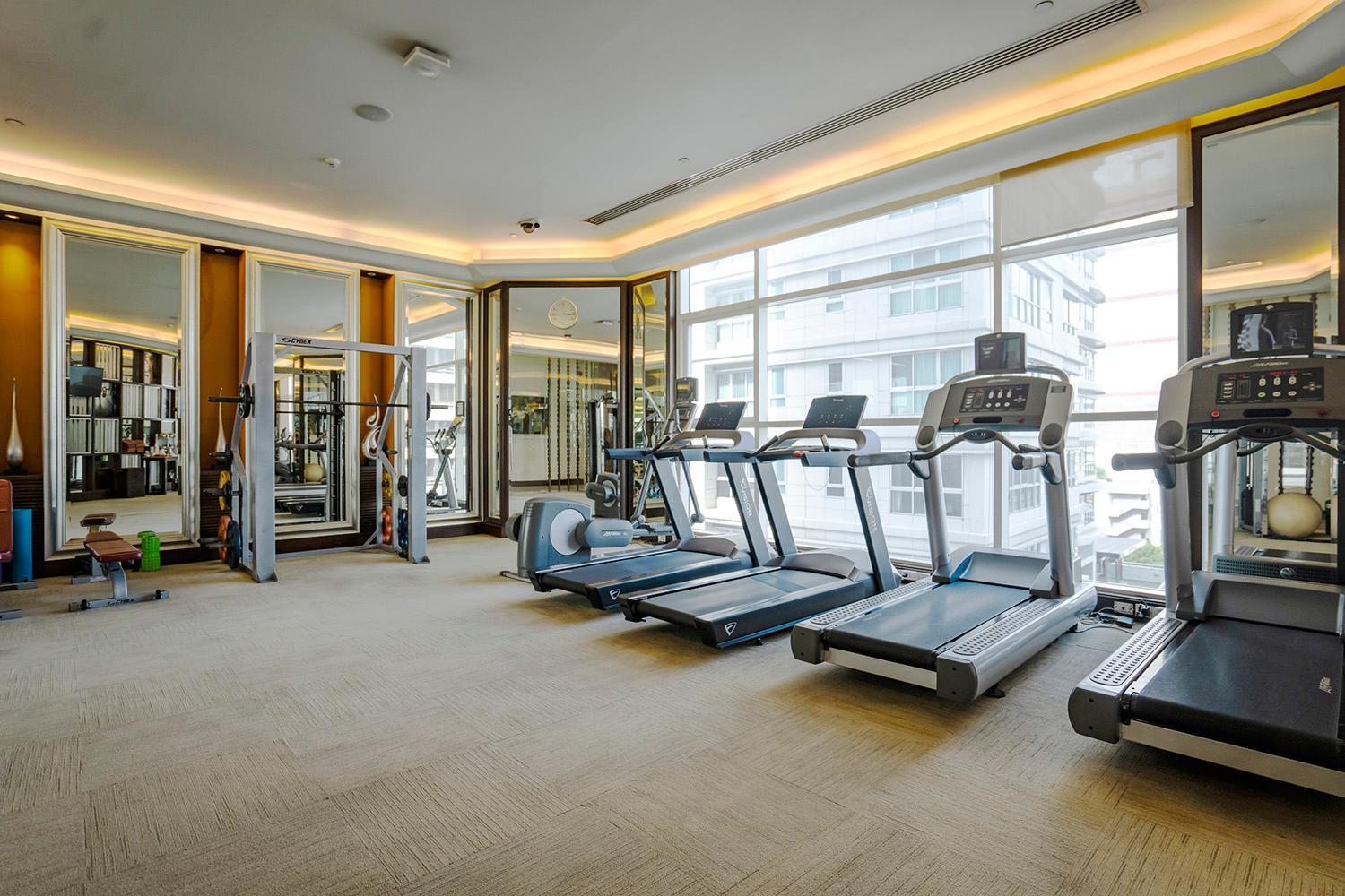 Hilton Bangkok Grande Asoke Hotel Buitenkant foto