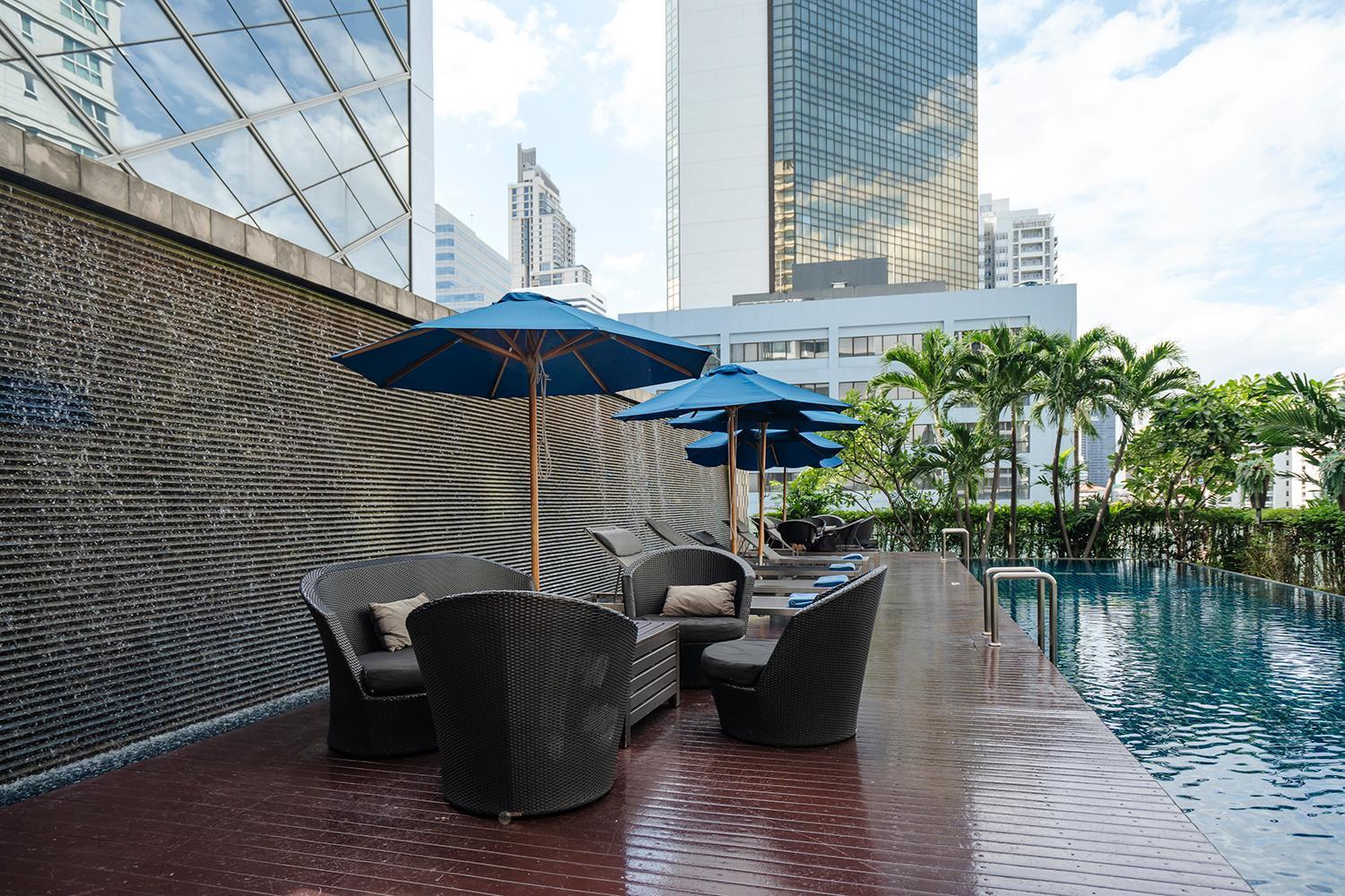 Hilton Bangkok Grande Asoke Hotel Buitenkant foto