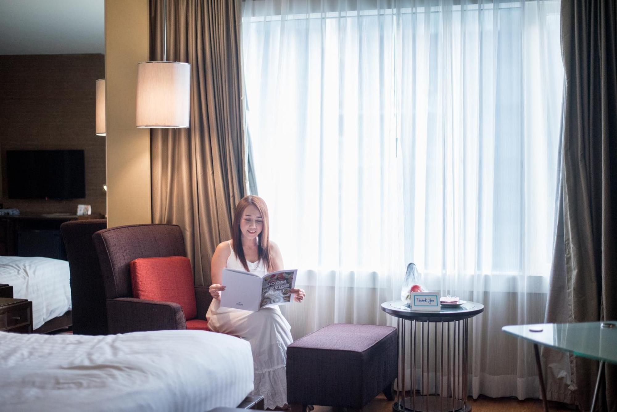 Hilton Bangkok Grande Asoke Hotel Buitenkant foto